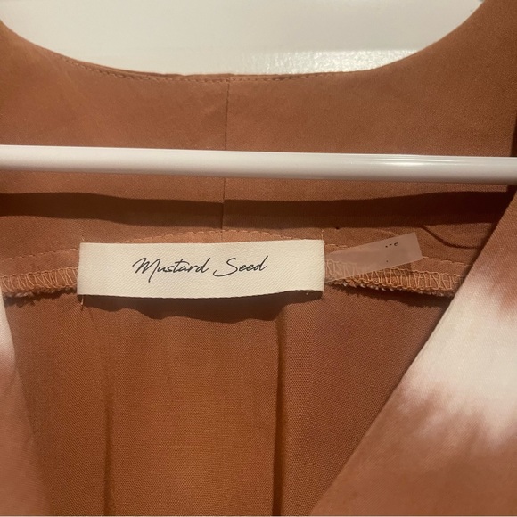 Vici Tie Dye V Neck Peplum Style Top - Picture 4 of 4